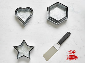 Occasion Special Baking Set – 3 Pans & Cake Lifter