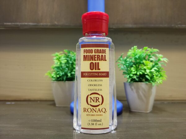 Mineral Oil for Wooden Chopping Board - Image 2