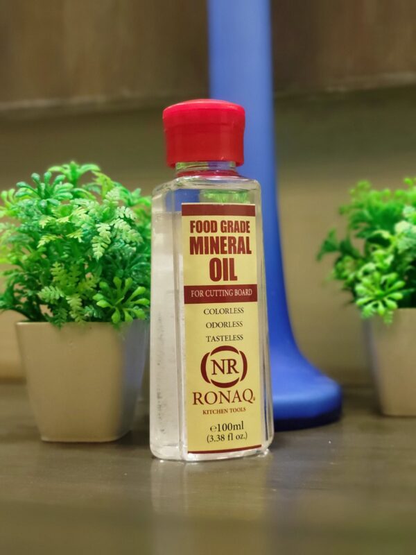 Mineral Oil for Wooden Chopping Board - Image 5